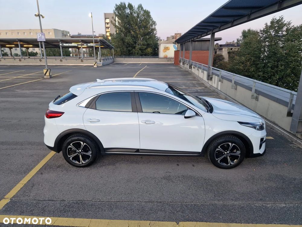 Kia XCeed 1.6 GDI PHEV Business Line DCT - 2