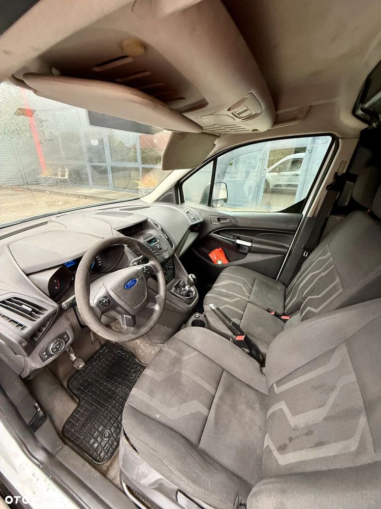 Ford Transit Connect - 13