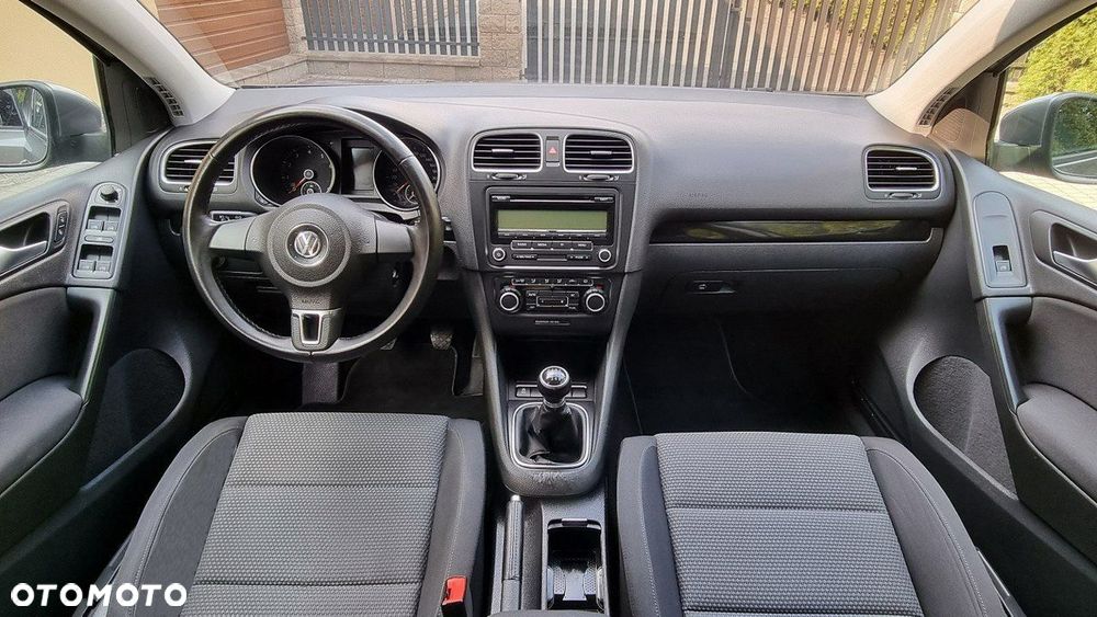 Volkswagen Golf - 13