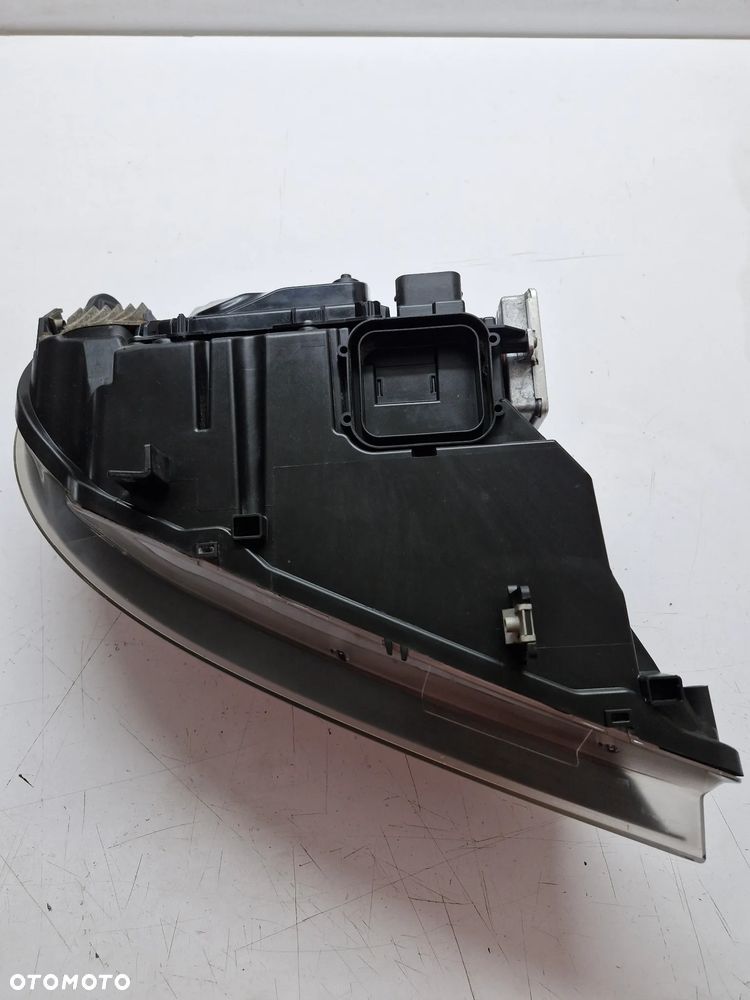 BMW E90 E91 LAMPY PRZEDNIE XENON LEWA PRAWA KOMPLET 7202583 7202584 EU - 16