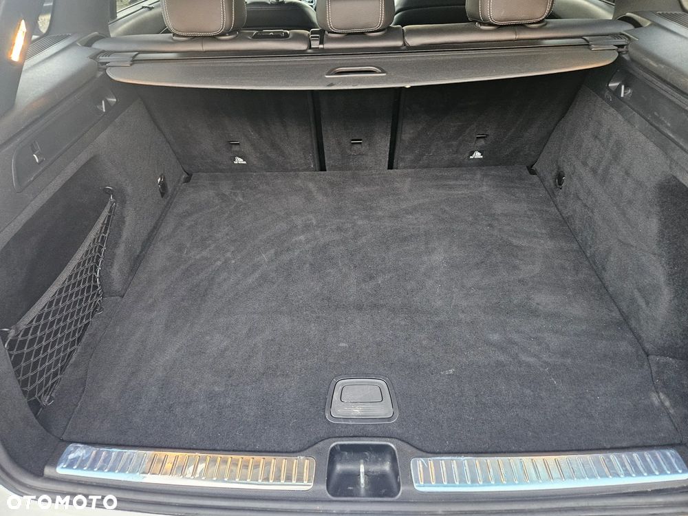 Mercedes-Benz GLC 220 d 4Matic 9G-TRONIC - 25
