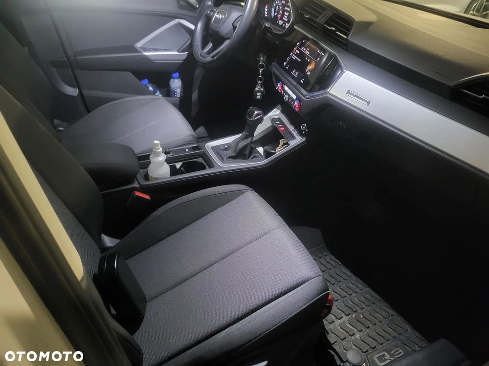 Audi Q3 35 TFSI mHEV S tronic - 6