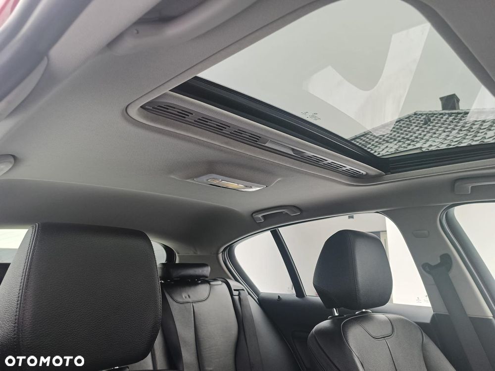 BMW Seria 1 118i Urban Line - 11