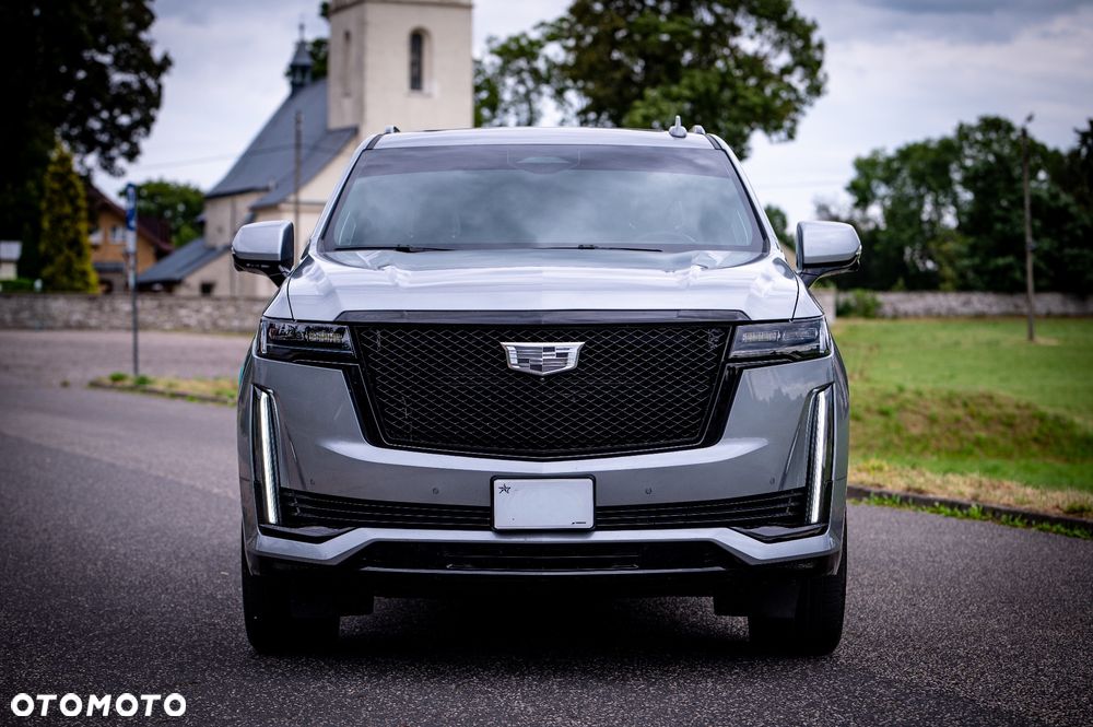 Cadillac Escalade - 6