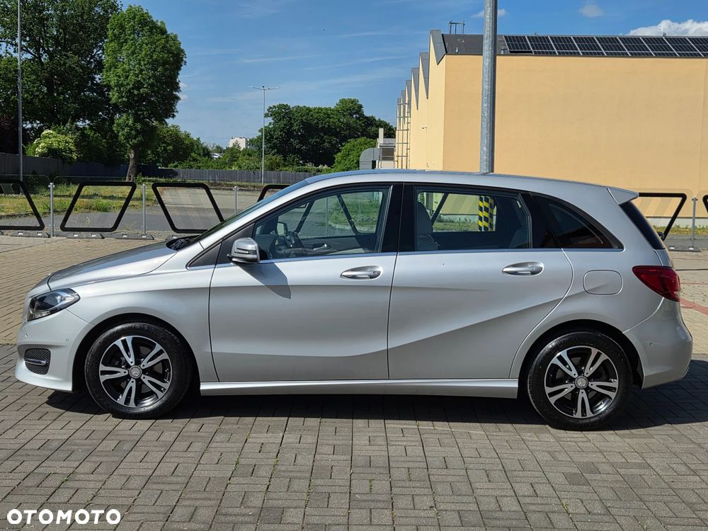 Mercedes-Benz Klasa B 180 7G-DCT Edition - 2