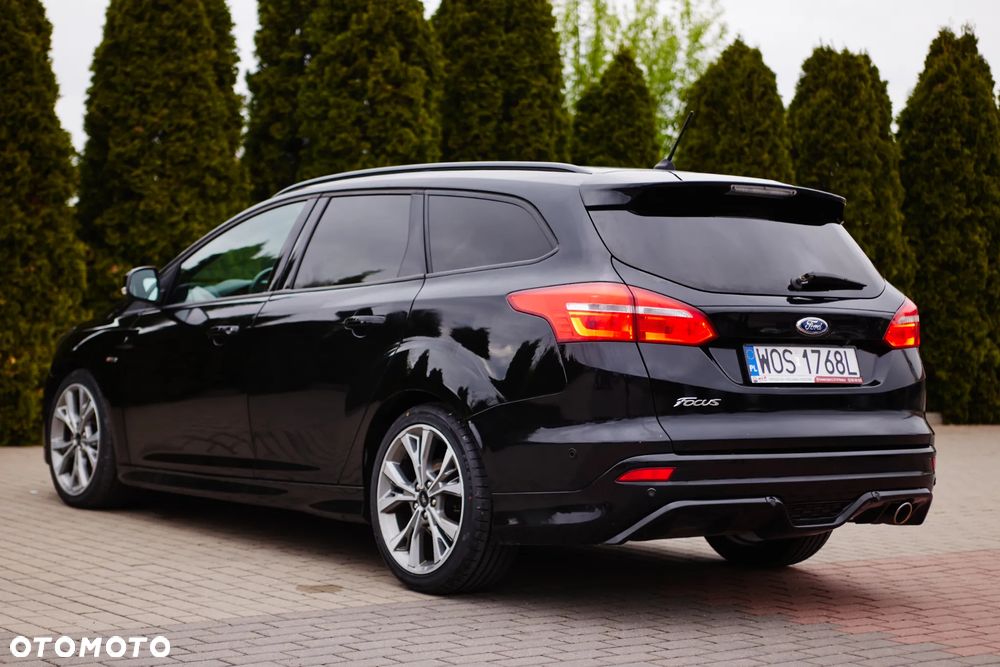 Ford Focus 2.0 TDCi ST-Line Black ASS - 4