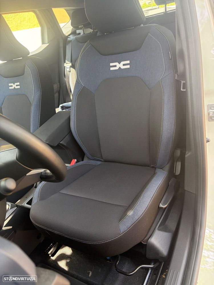 Dacia Duster 1.0 TCe ECO-G Expression Bi-Fuel - 37