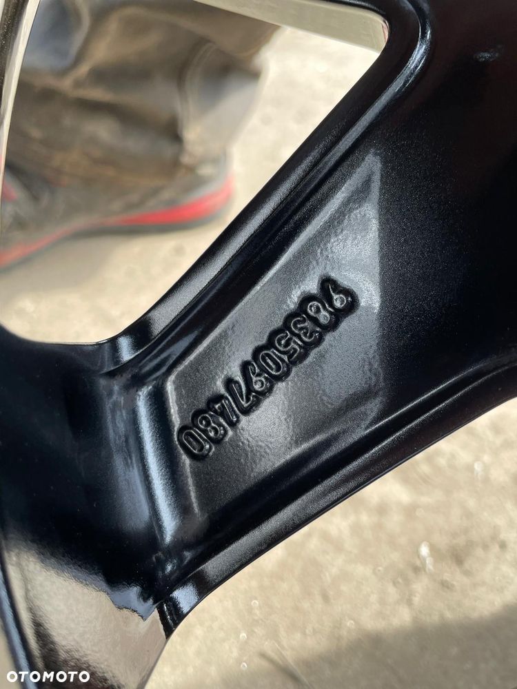 Komplet felg aluminiowych z oponami do OPEL MOKKA - 6