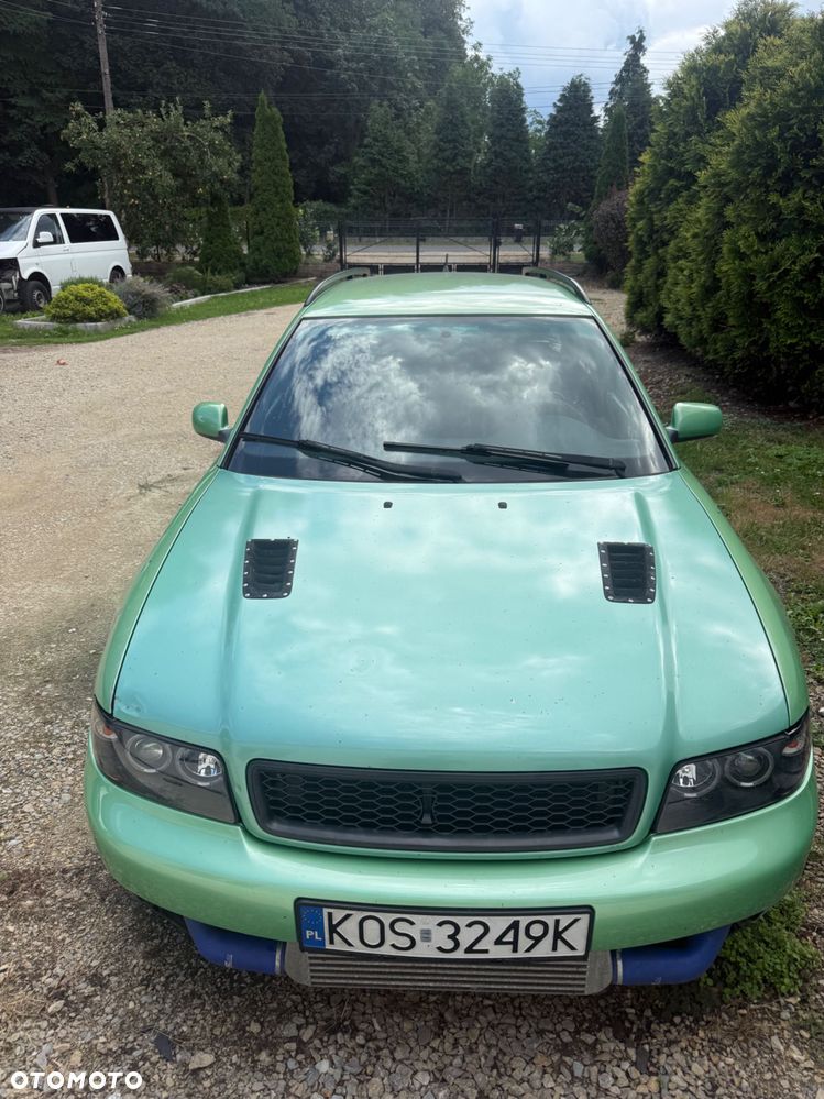 Audi A4 Avant - 1