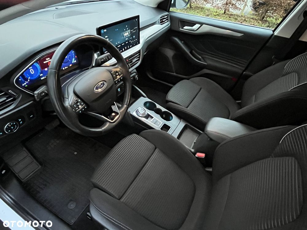 Ford Focus 1.5 EcoBlue Start-Stopp-System TITANIUM X - 16