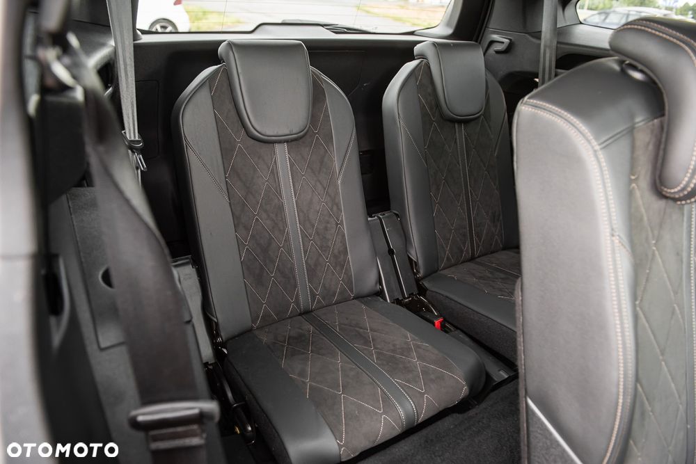 Peugeot 5008 2.0 BlueHDI GT S&S EAT8 - 33
