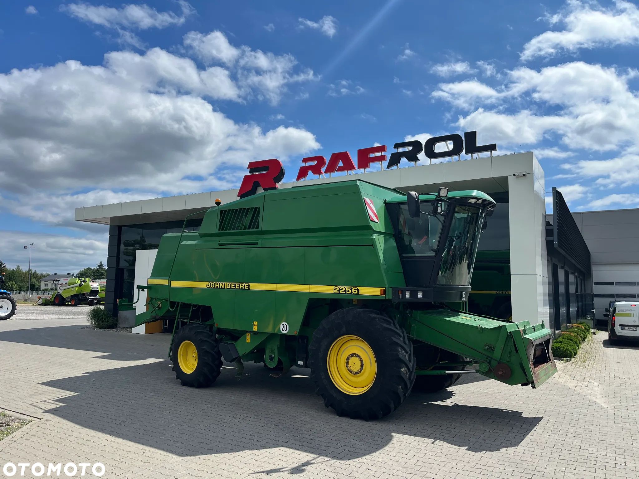 John Deere 2256 - 1