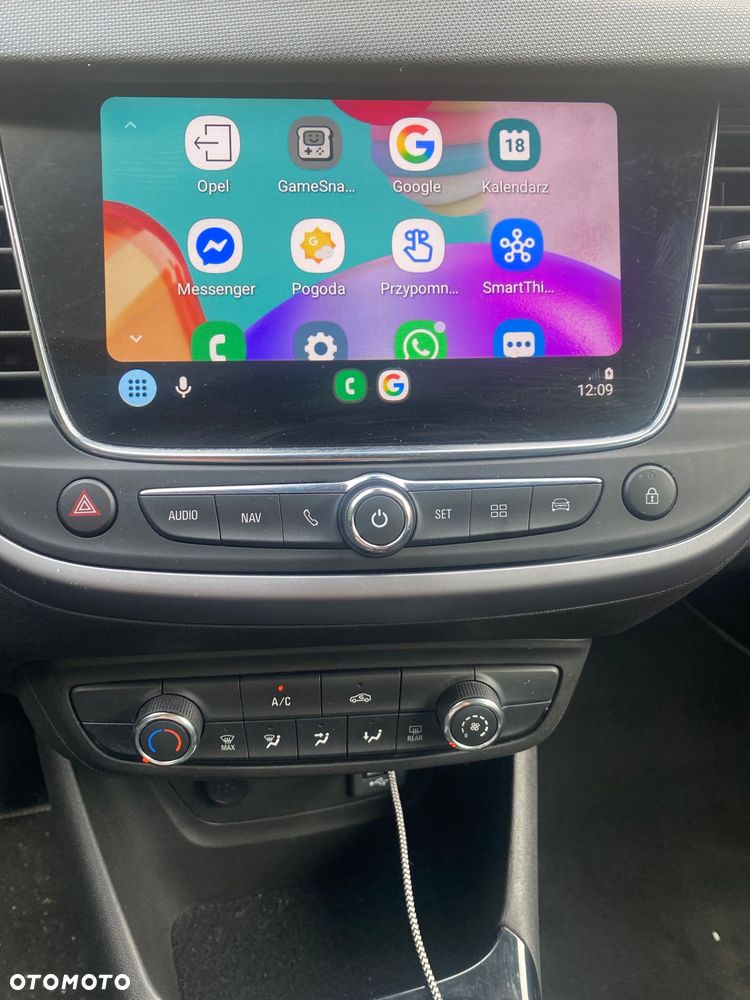 Opel Crossland X - 10