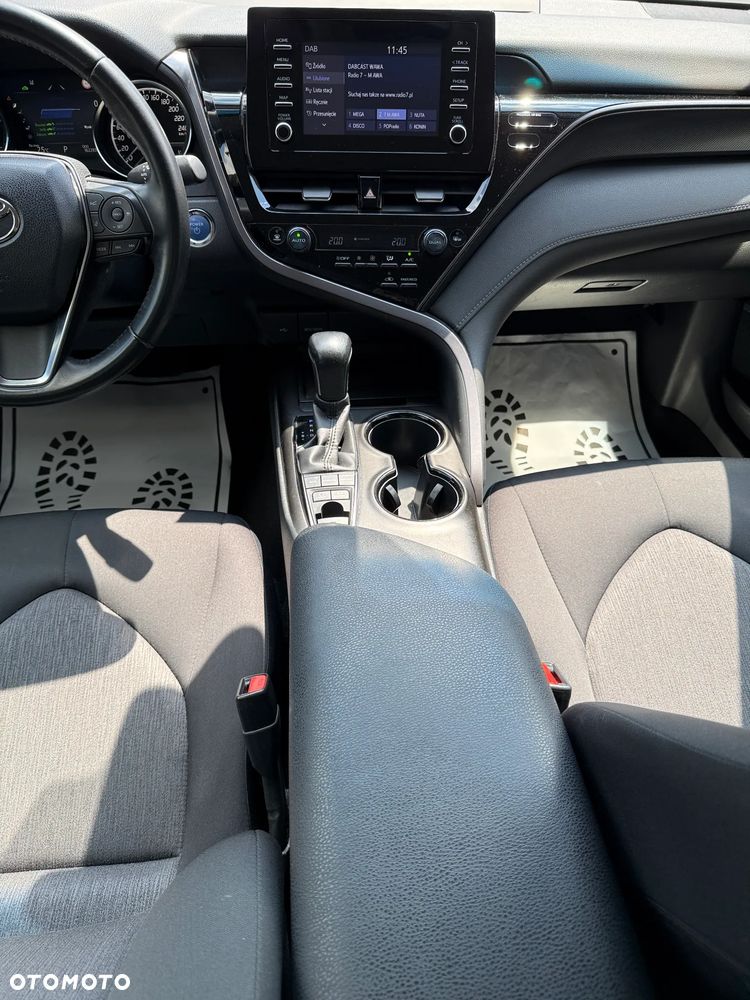 Toyota Camry 2.5 Hybrid Comfort CVT - 15