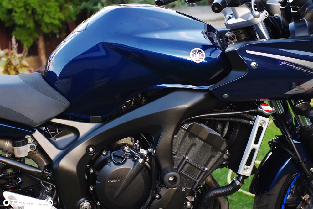 Yamaha FZ6 - 11