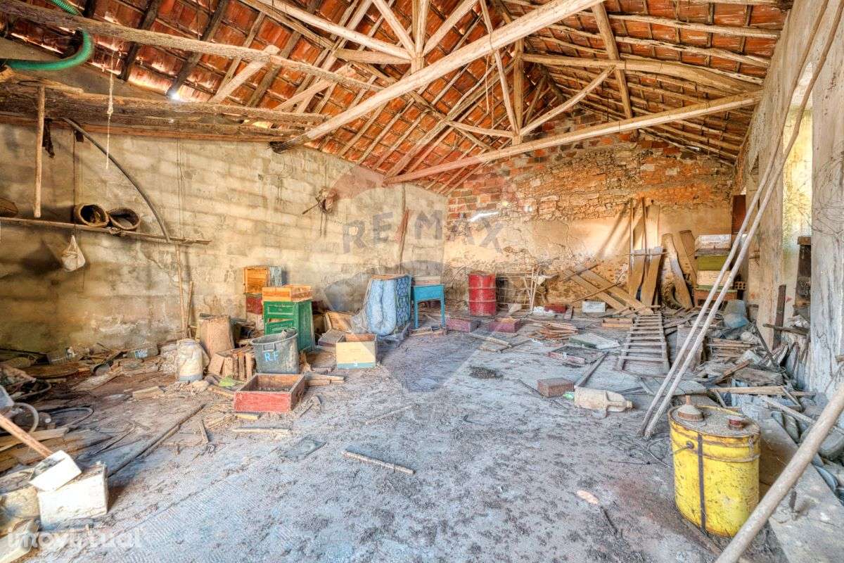 Moradia T0 para venda - Grande imagem: 2/4