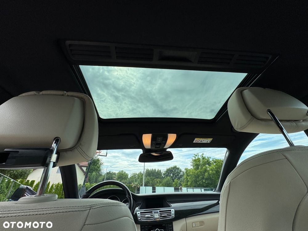 Mercedes-Benz CLS 500 4-Matic 9G-TRONIC - 11