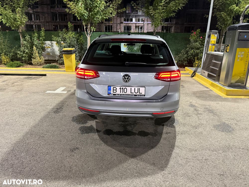 Volkswagen Passat 2.0 TDI DSG Highline - 5