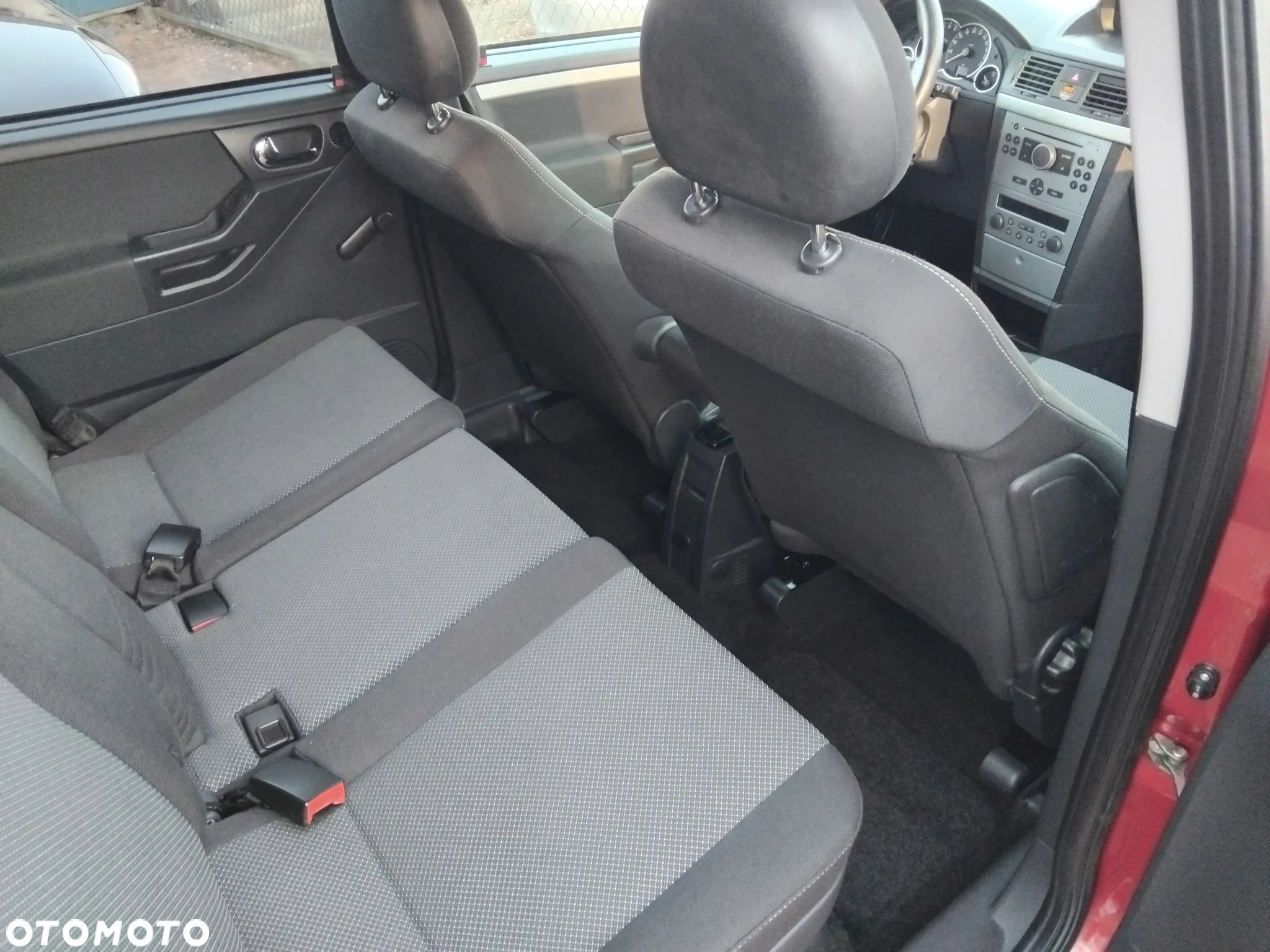 Opel Meriva 1.6 Essentia MTA - 15