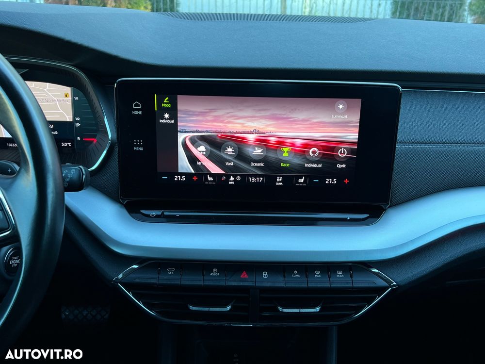 Skoda Octavia Combi 2.0 TDI DSG First Edition - 15