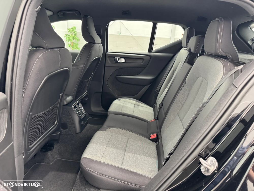 Volvo XC 40 T4 Recharge DKG Essential - 29