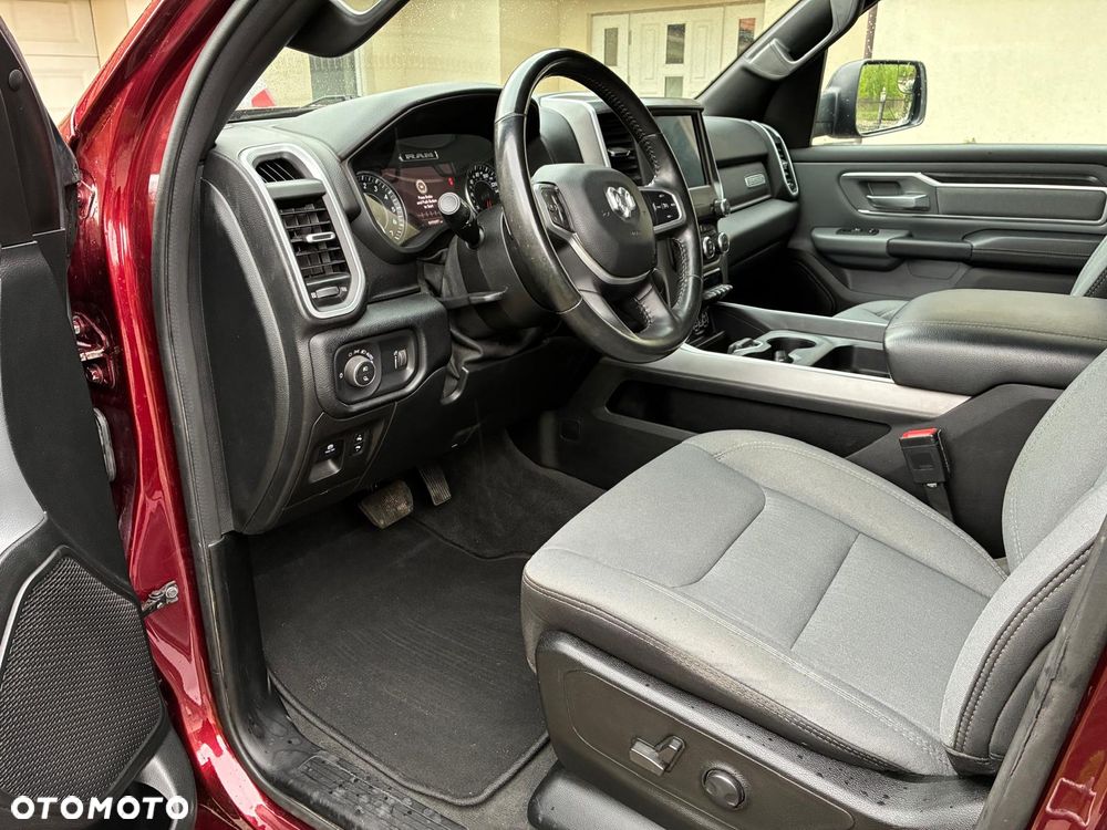 RAM 1500 5.7 Quad Cab Bighorn - 14