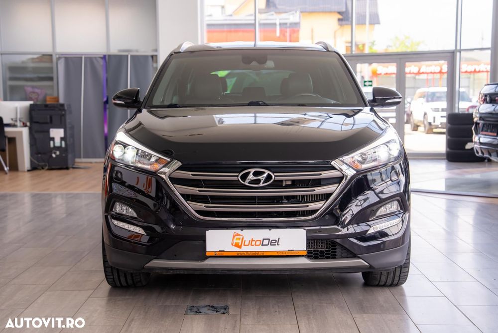 Hyundai Tucson 2.0 CRDI 4WD Automatik Style - 6