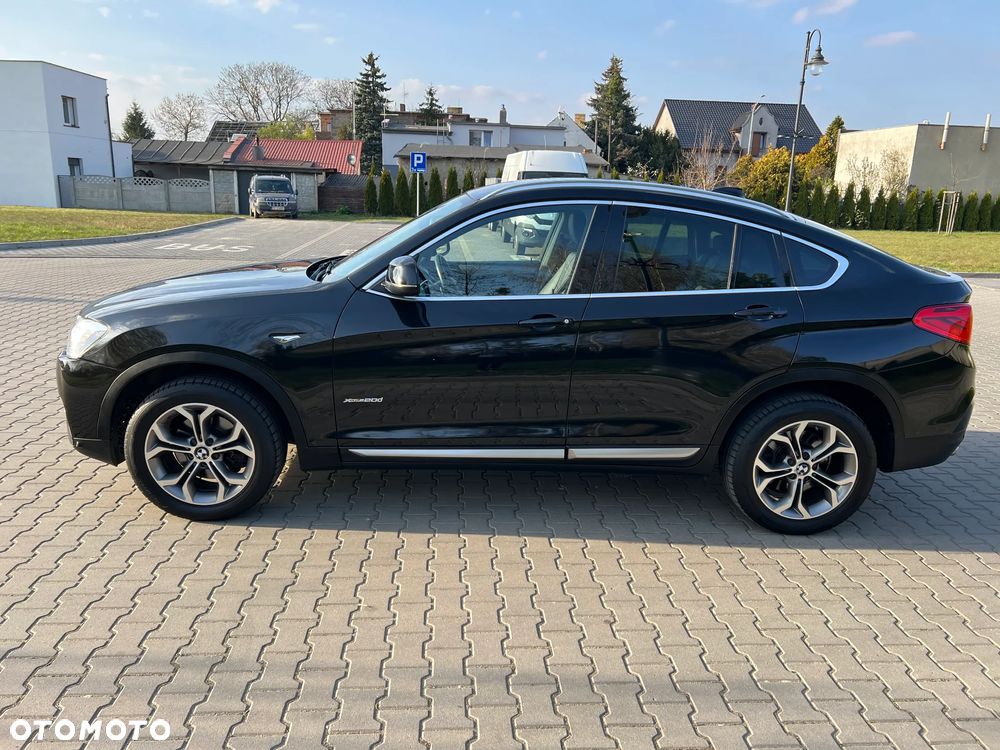 BMW X4 xDrive20d xLine - 3