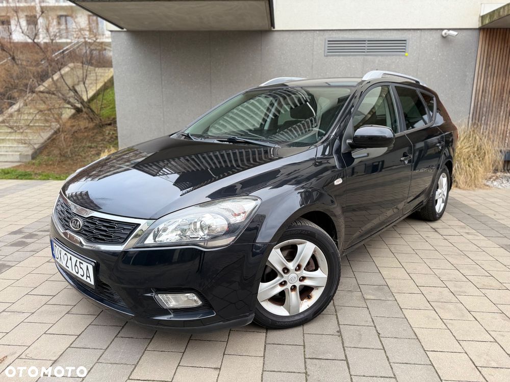 Kia Ceed - 19