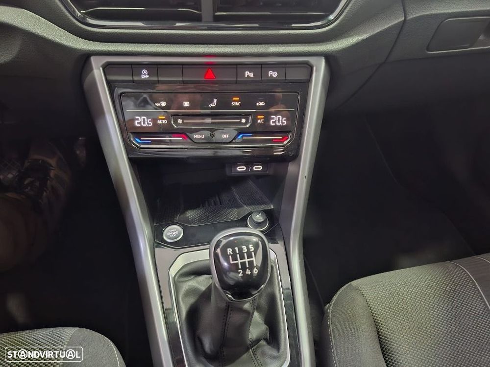 VW T-Roc 1.0 TSI Urban - 20