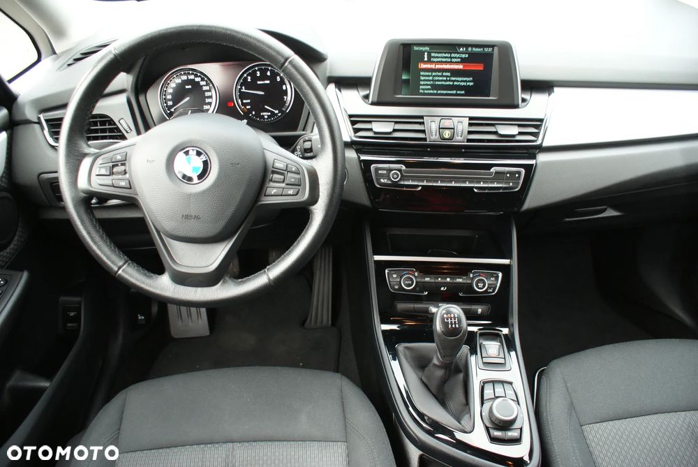 BMW Seria 2 218i Advantage - 8