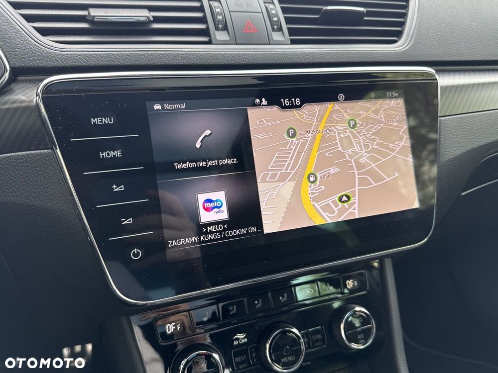 Skoda Superb 2.0 TDI SCR Sportline DSG - 22