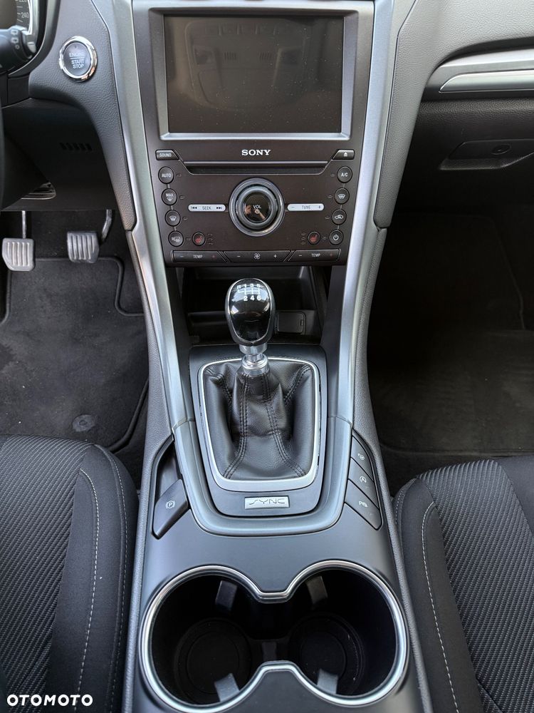 Ford Mondeo 2.0 TDCi Titanium - 20