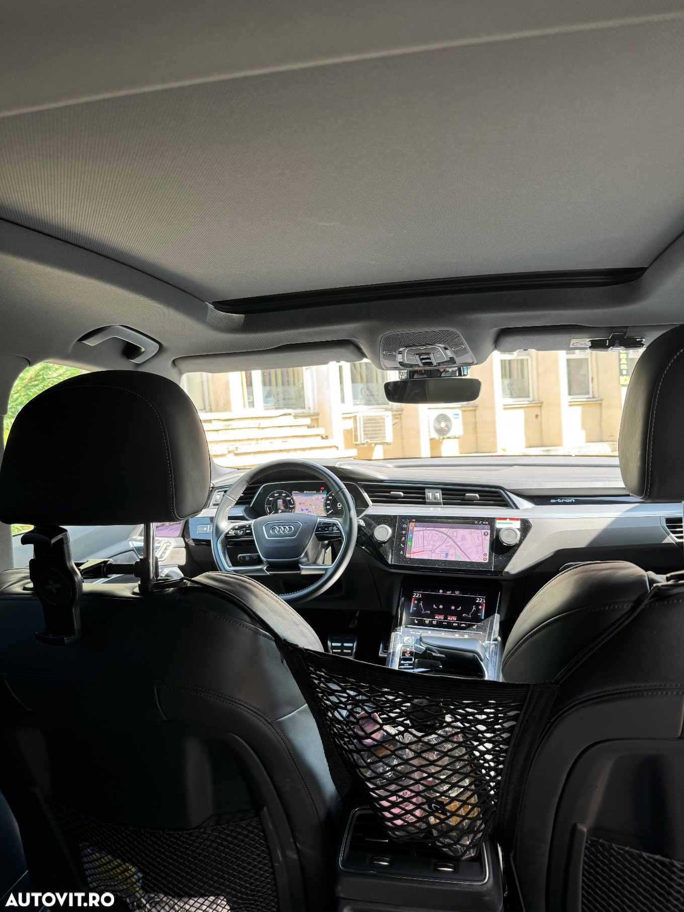 Audi e-tron 55 quattro - 9