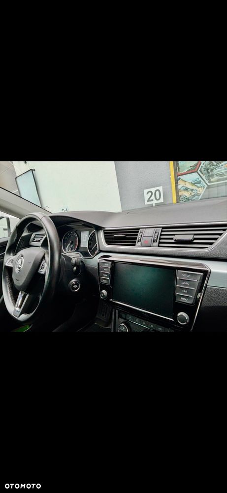 Skoda Superb 1.8 TSI Ambition - 14