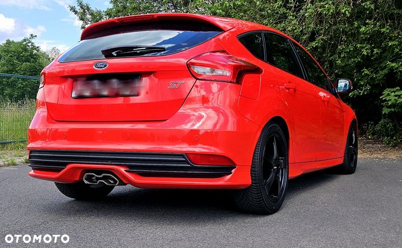 Ford Focus 2.0 TDCi ST - 6