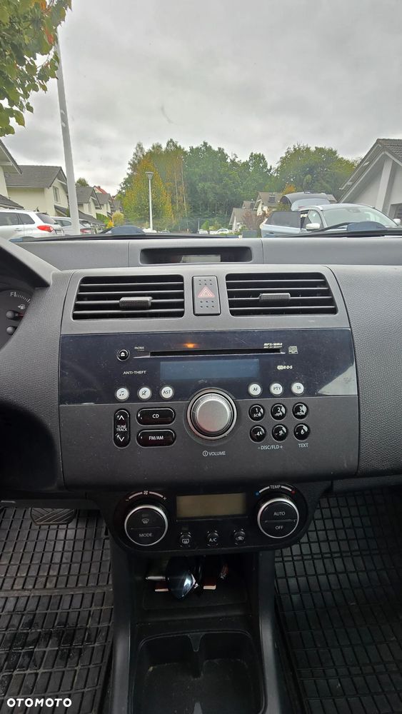 Suzuki Swift 1.3 A-M-T Comfort - 16
