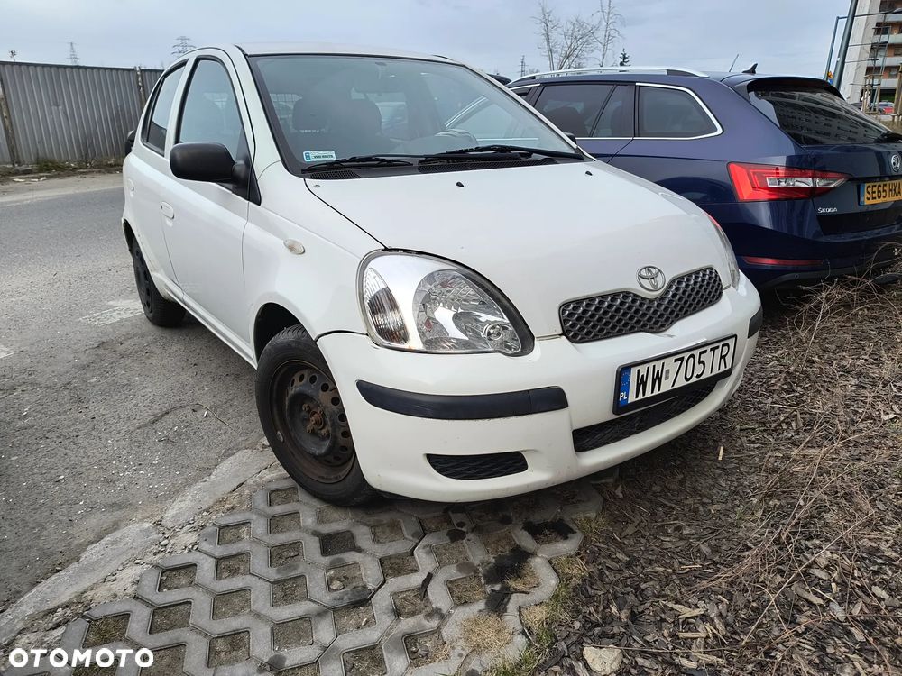 Toyota Yaris 1.0 Luna - 6