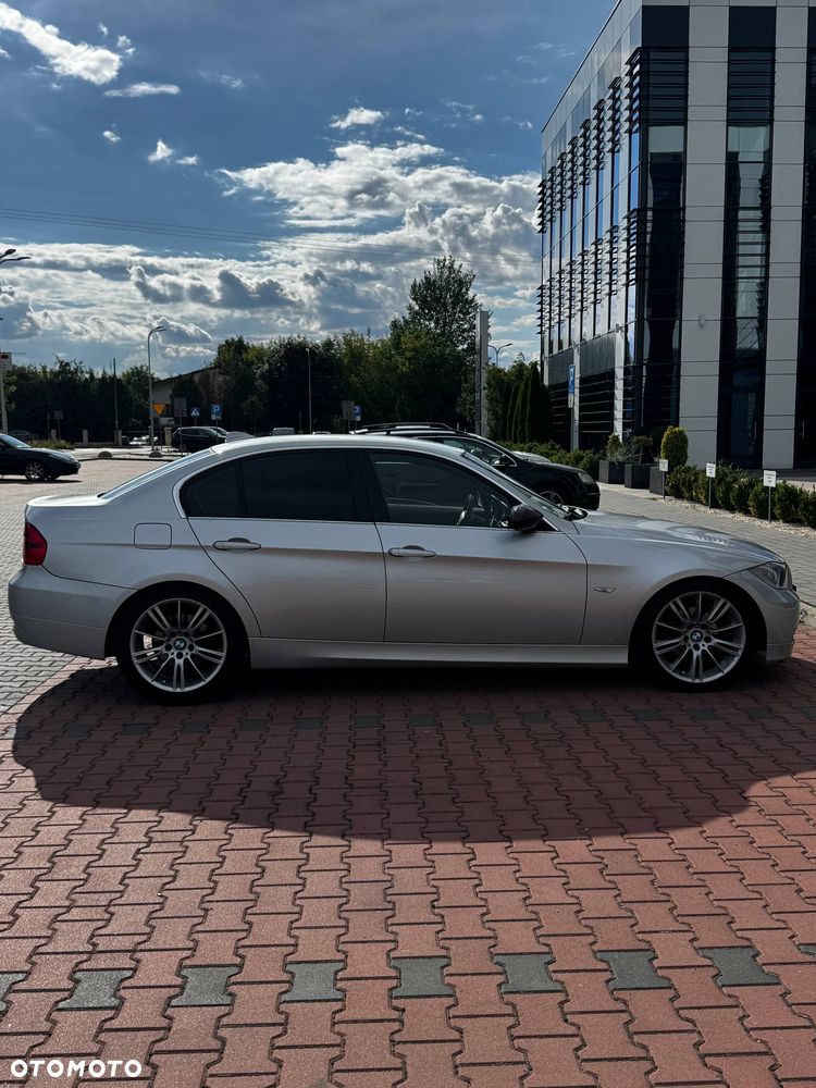BMW Seria 3 325i - 8