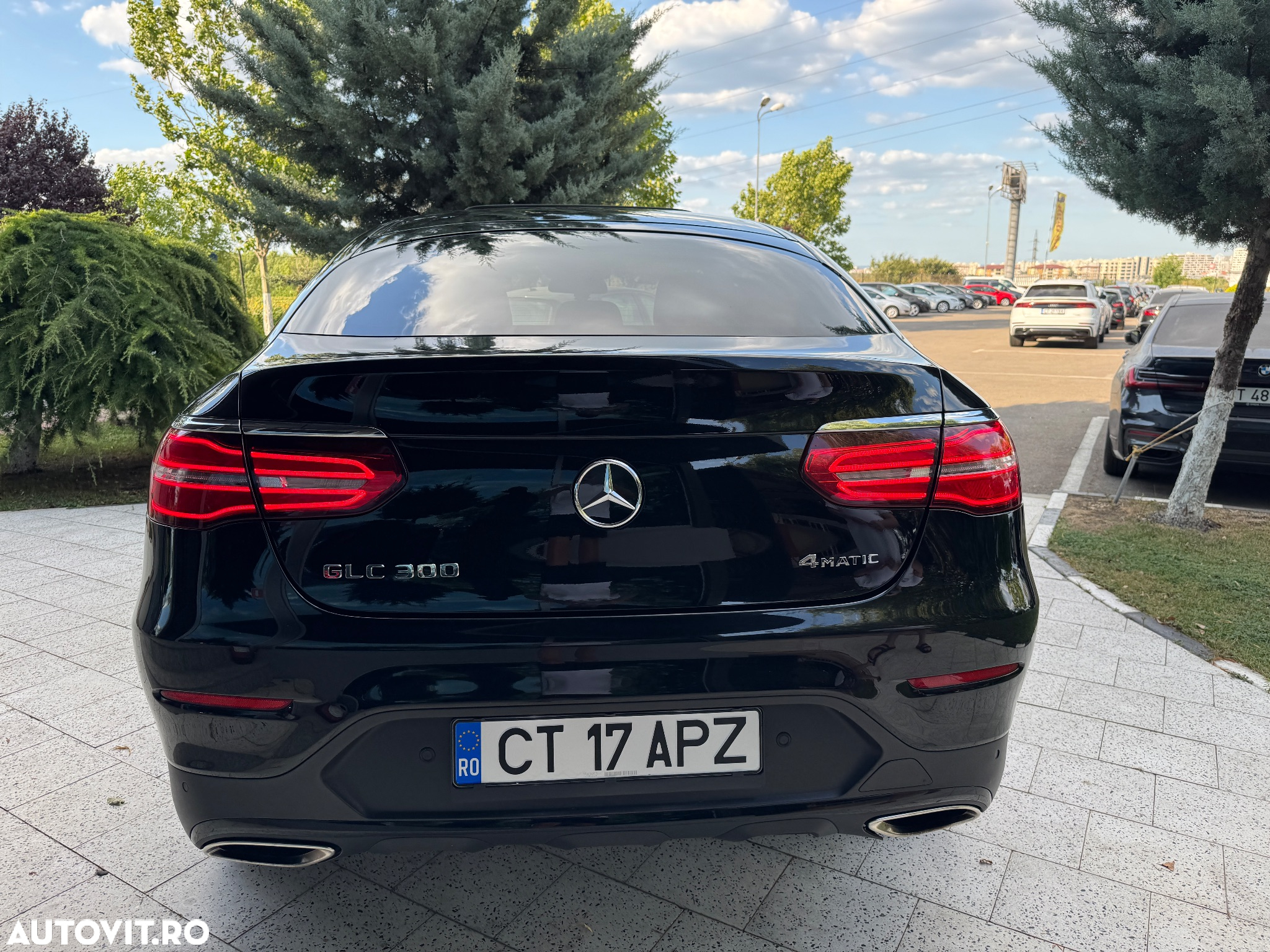 Mercedes-Benz GLC Coupe 300 4MATIC - 13