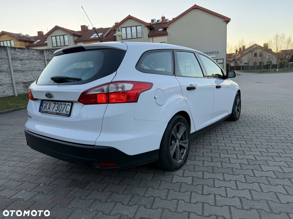 Ford Focus 1.6 TDCi Edition - 5