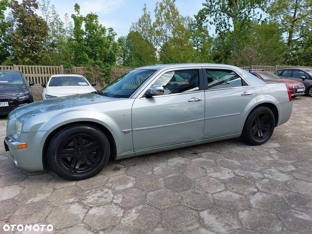 Chrysler 300C - 6