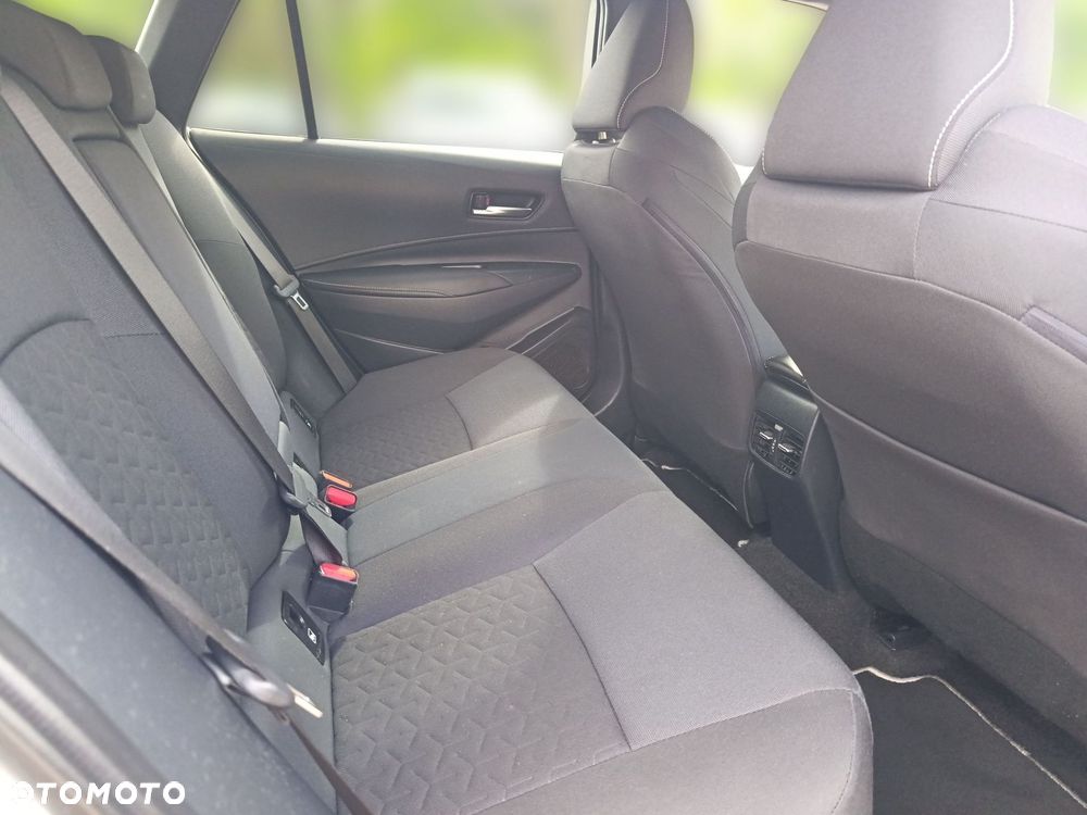 Toyota Corolla 2.0 Hybrid Comfort - 11