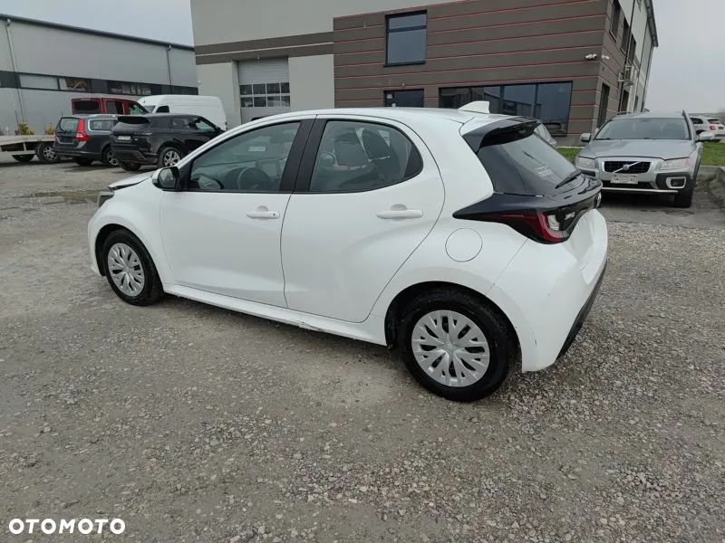 Toyota Yaris Hybrid 1.5 Active - 8