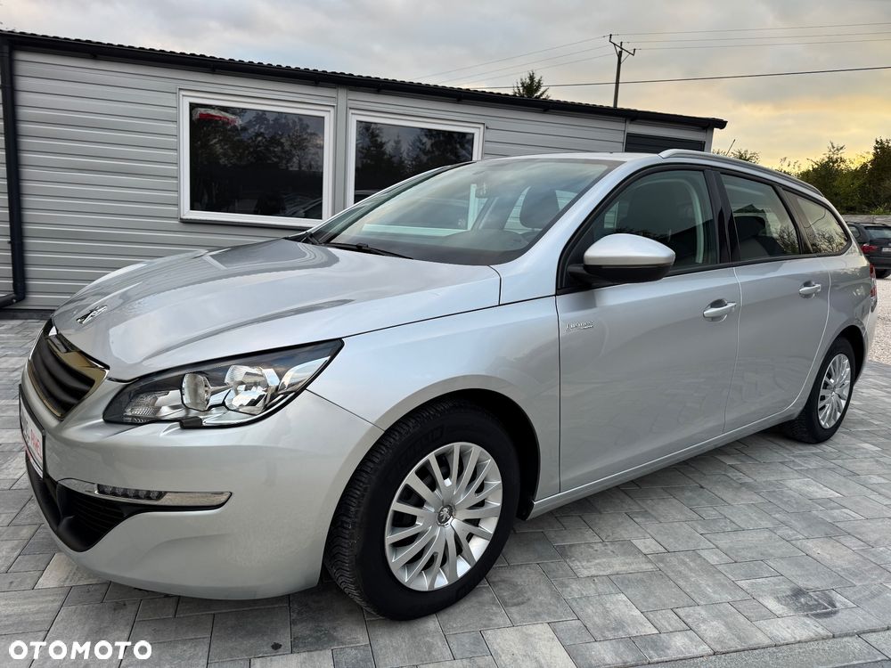 Peugeot 308 SW HDi FAP 110 (Blue Lion) Business Line Niveau 1 - 12