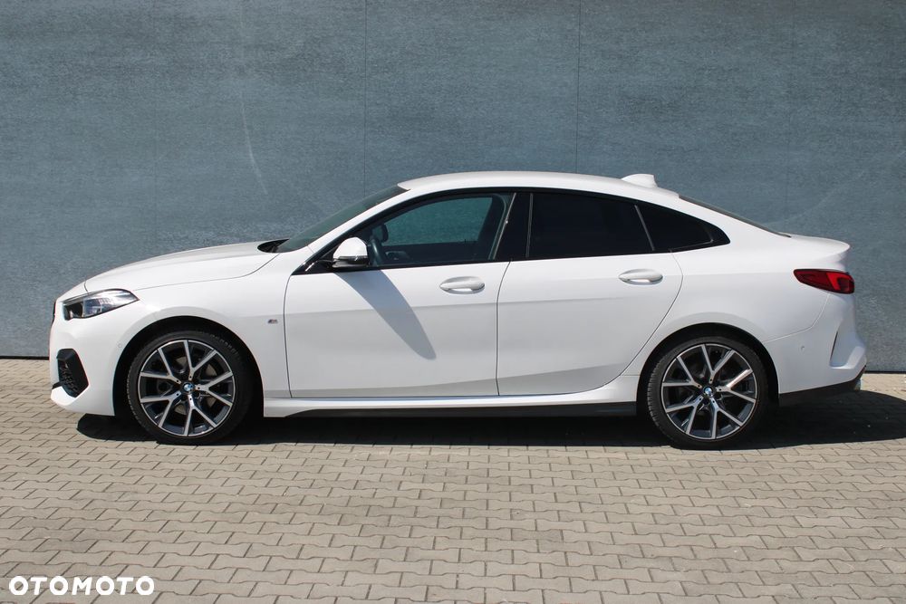BMW Seria 2 218i M Sport sport - 9