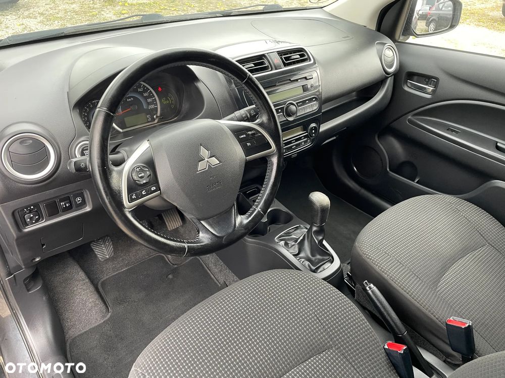 Mitsubishi Space Star 1.2 Intense - 11