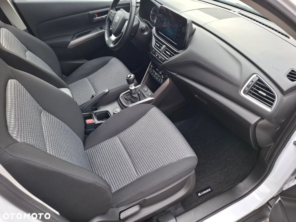 Suzuki S-Cross 1.4 SHVS Premium SP - 23