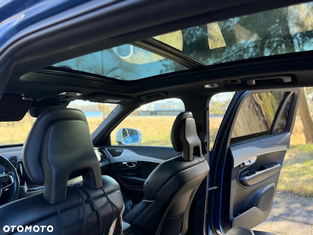 Volvo XC 90 D5 AWD Geartronic RDesign - 11