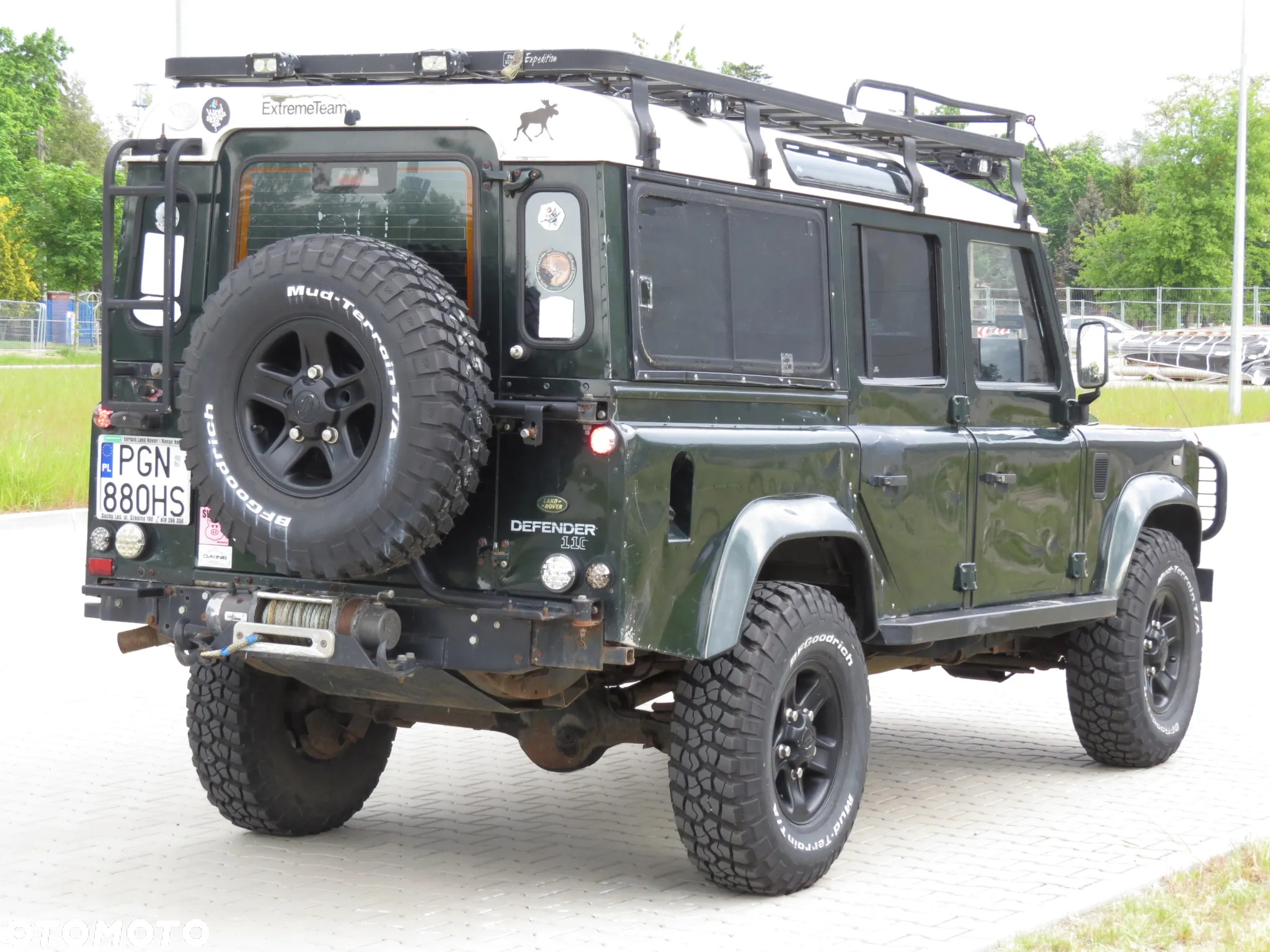 Land Rover Defender - 27